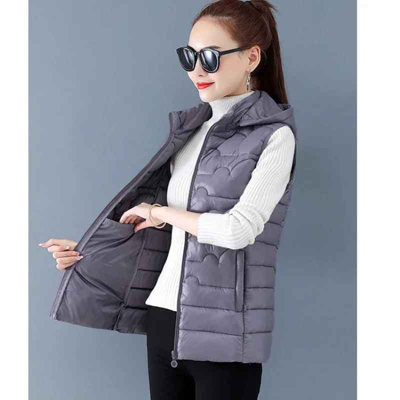 Autumn Winter Women's Hooded Padded Jacket Sleeveless Cardigan Jacket Korean Fashion Slim Fit Hooded Top Thin Short Waistcoat