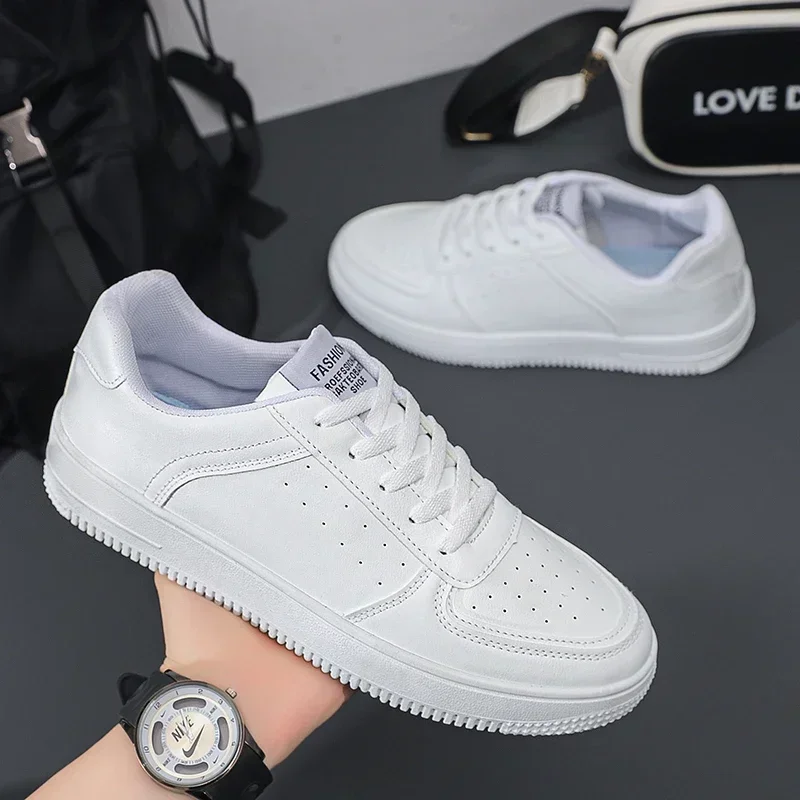 Fashion Leather Men Skateboarding Shoes Outdoor Casual Sneakers Sports Shoes Comfortable Flat Slip-on Couple skateboarding shoes sports shoes