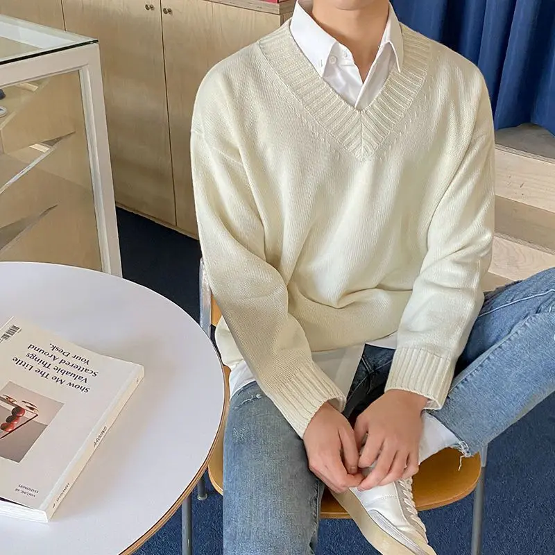 

2023 New Fashion Men's Sweater Pullovers Casual Autumn V-Neck Sweaters Male Winter Warm Knitwear Jumper Tops Man Clothing C144