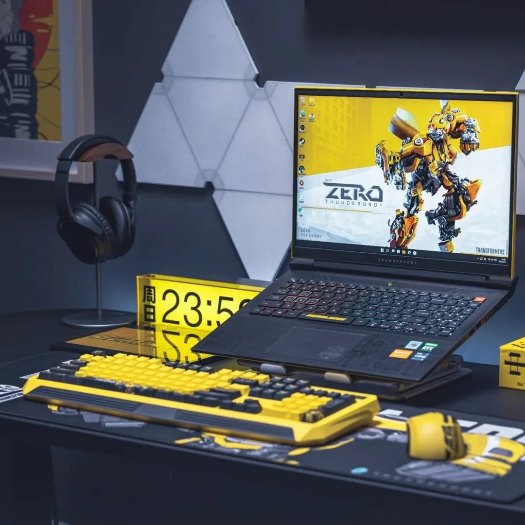 トランスフォーマーバブルビーゲーミングキーボードkg8104ロボット