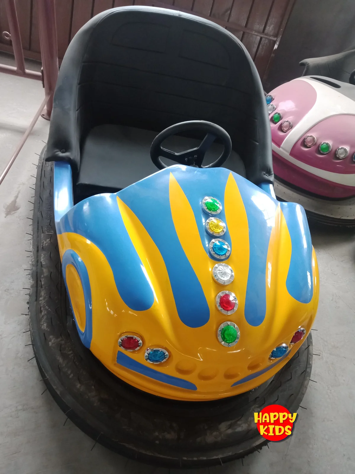 Chinese Supplier Sells High-quality Bumper Cars at Children's Amusement Park and Carnival Event