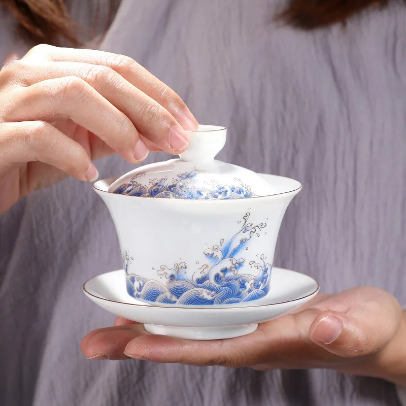 180ml White Porcelain Hand Painted Gold Tea Tureen Clay Gaiwan for Tea Bowl Shen Puer Soup With Lid Gai Wan Gaiwan and Cup Cups