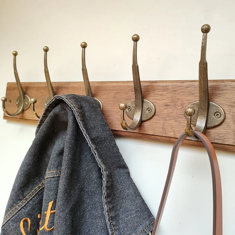 

Simple Retro Wall-Mounted Row Hooks Hangers Hat Coat Hooks Wall Shelf Storage Organizer Key Holder Free Shipping Items Shelves