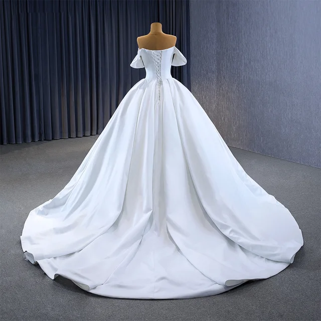 Wholesale Design Gorgeous RSM222240 Sleeveless Sweetheart Lace up Pleat White Women's Long Dress For Wedding 2