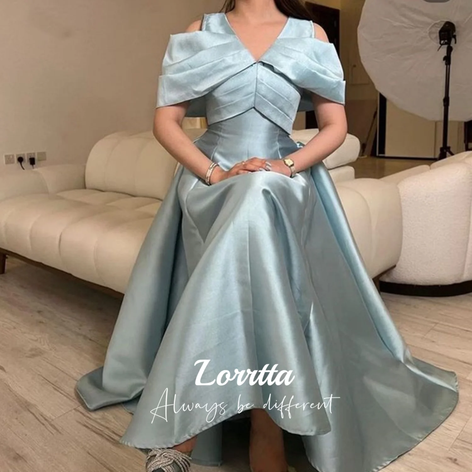 

Lorrtta A-line Elegant V Neck Prom Dresses Party Dress Ankle Length Off the Shoulder Ruched Satin Formal Evening Gowns Arabia
