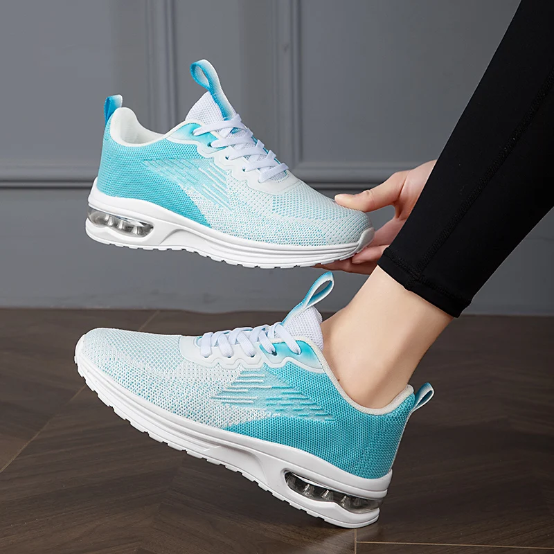 New mesh running shoes with shock absorption, ultra light and breathable casual sports shoes