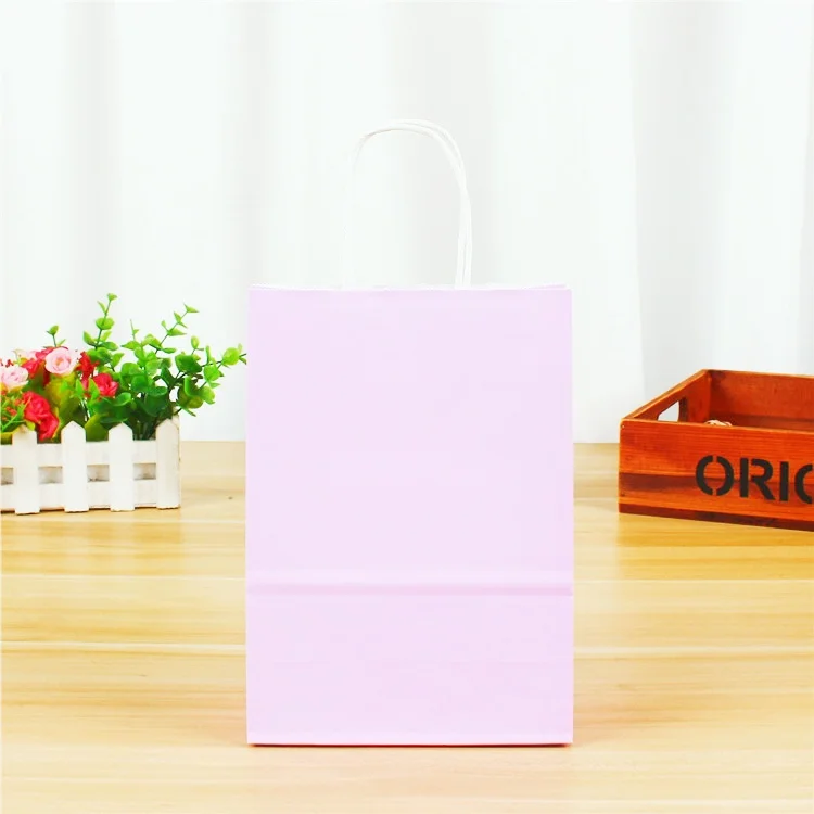 thumbnail image 1 of 10/30/50 piezas Bolsas de papel Bolsas de embalaje de regalo de dulces Decoración de fiesta de cumpleaños de Navidad para niños Suministros para baby shower Decoración de boda, 1 of 5