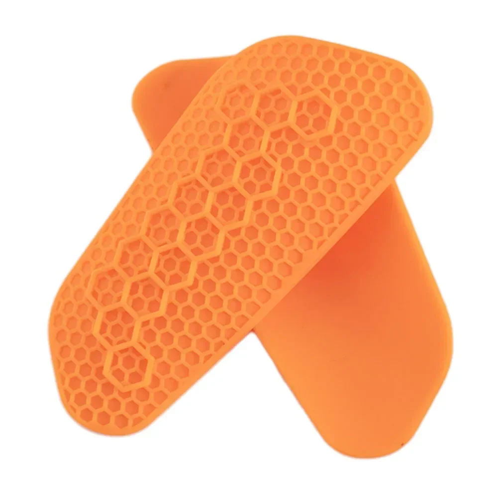 Soccer Shin Guards Football Protectors Pads Adult Kids Shinguards Set Light Sock Insert Board Training Legging Protective Gear