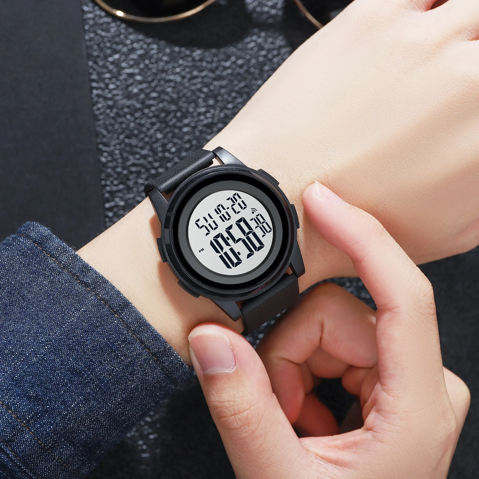 SKMEI 1895  Digital Wristwatch relogio masculino Casual Countdown Sport Watches Men LED Light Chrono Alarm Clock 5Bar Waterproof 4