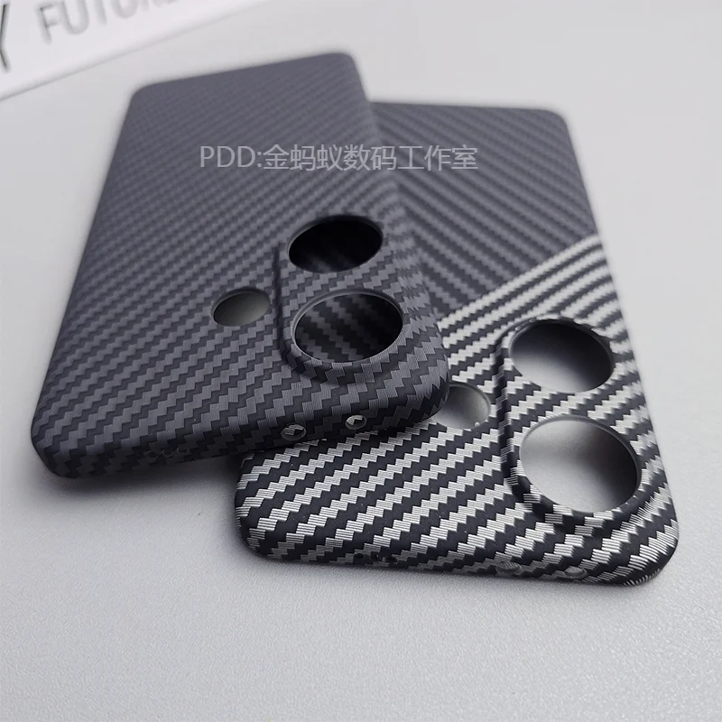 Sleek Carbon Fiber Matte Hard Cover - Ultra Thin, Shockproof Protection