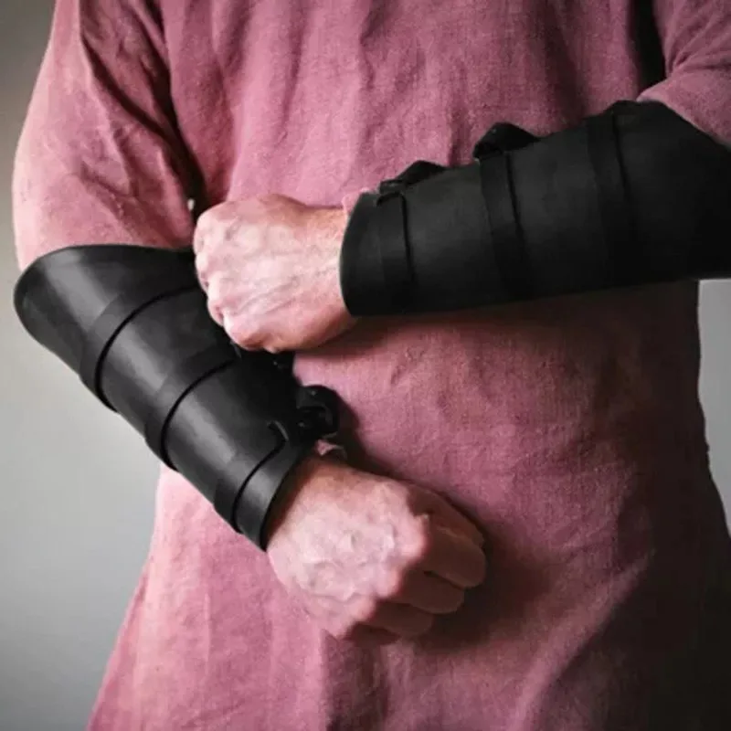 Halloween Retro Medieval Viking Pirate Knight Role Playing Costume Arm Armor Wristband PU Leather Wristband Role Playing Props