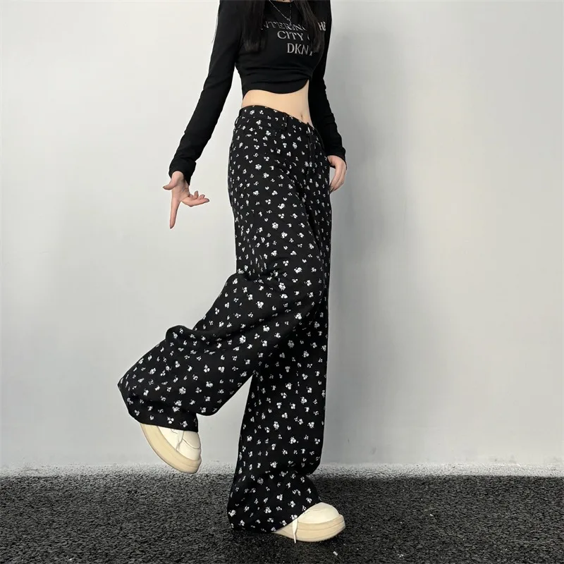 Korean Style Retro Floral Mid Waist Jeans Women 2024 New Arrival Fashion Loose Thin Wide-leg Straight Casual Denim Pants Female
