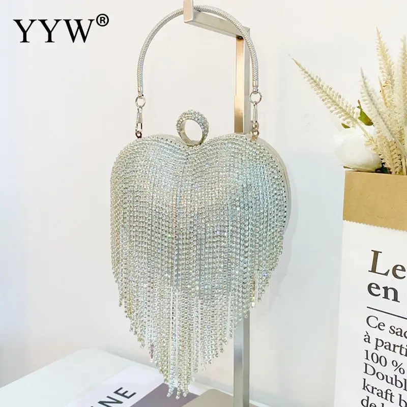 Luxury Bling Rhinestone Evening Handbag Women Love Heart Shape Diamond Ring Clutch Bag with Tassel Metal Chain Lady Party Purse