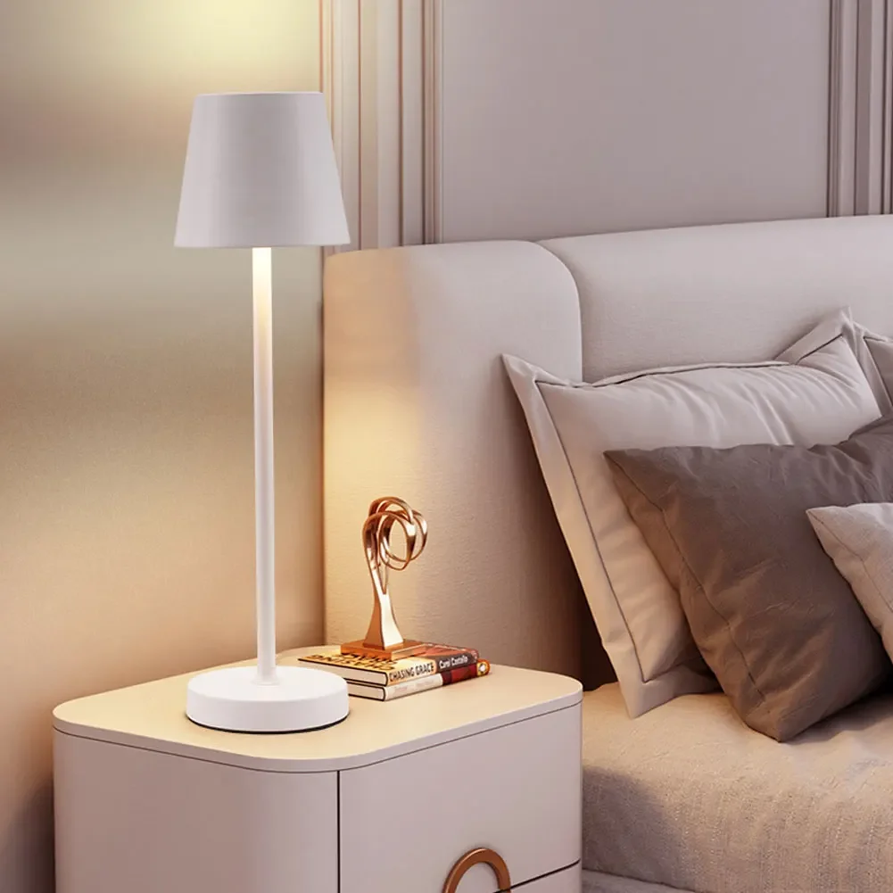 Lámpara De Mesa Recargable Con 16 Colores RGB - Inalámbrica, Táctil, 5000 MAh, Ideal Para Dormitorio Y Exteriores