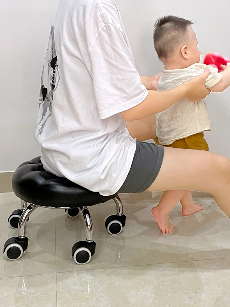 Children's Toddler Pulley Low Stool Small Stool with Universal Wheel Household Beauty Sewing Shoes Changing Floor Movable Baby