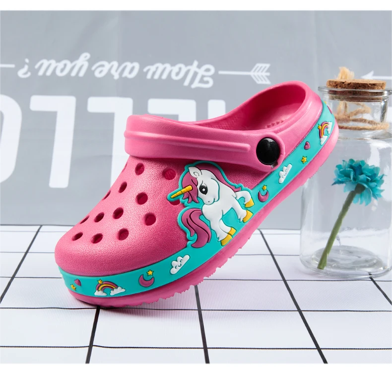 صنادل كرتونية للأطفال ، نعال صيفية ، أحذية حديقة غير رسمية ، أحذية شاطئ مجوفة للأطفال ، الأولاد والبنات ، موضة جديدة