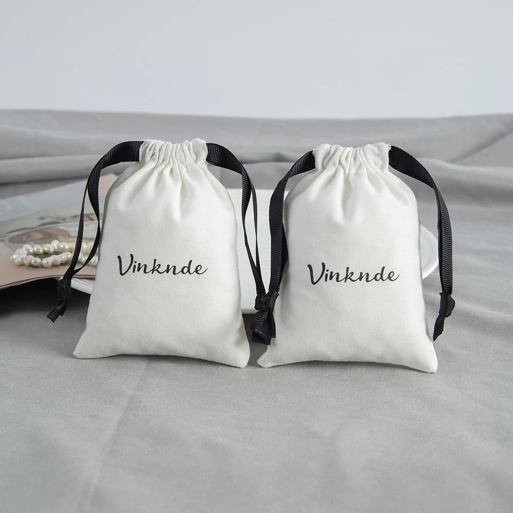 Custom Logo Natural White Cotton Gift Bags Drawstring Sack 9x12cm Pack of 100 Makeup Rings Jewelry Packaging Organizer Pouches
