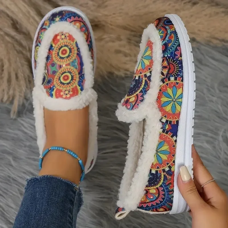 Women Winter Fur Flats Printed Short Plush Snow Boots Woman Winter New Non Slip Bottom Fleece Flat Canvas Shoes Big Size 2024