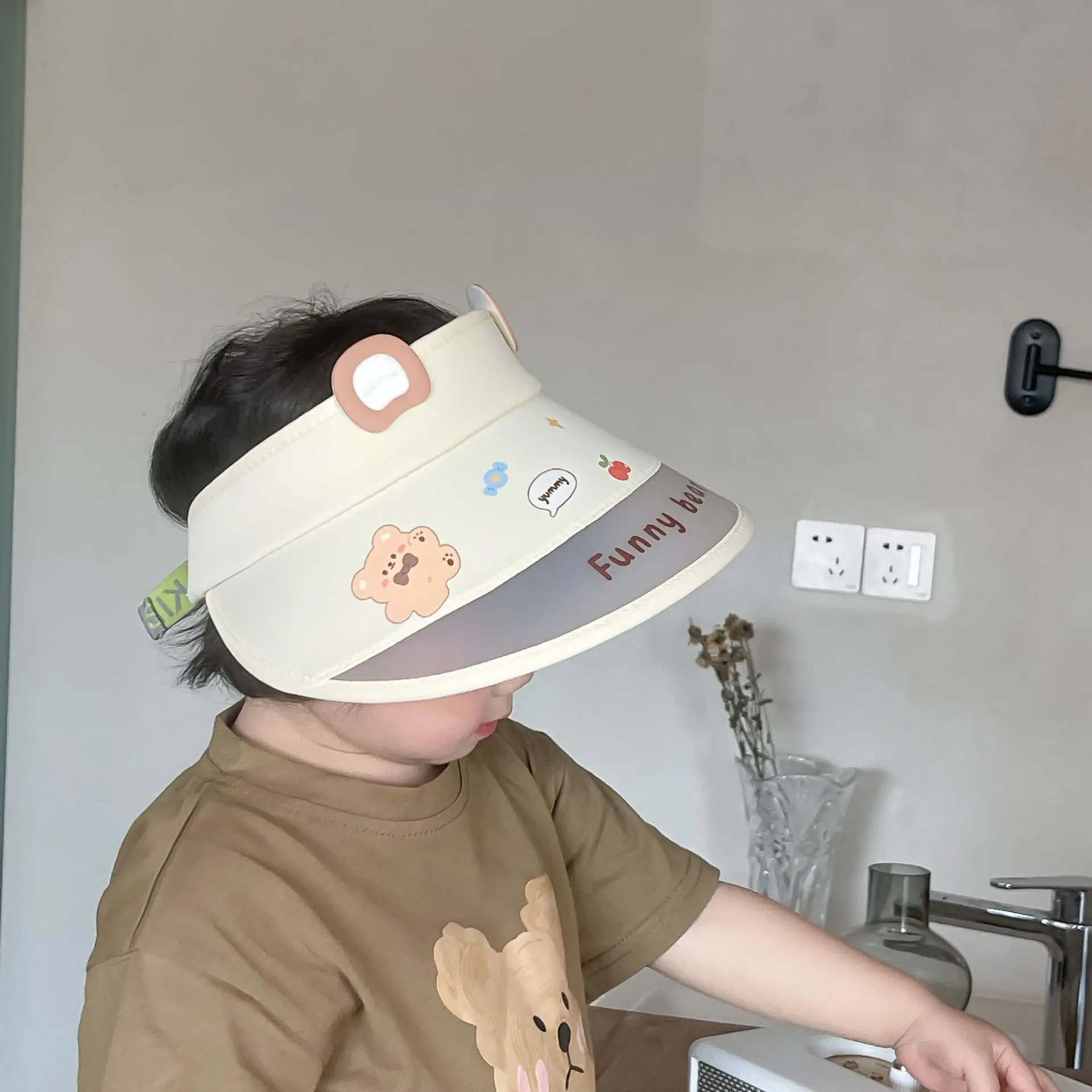 Рисунок 5 - Детская летняя шляпа с большими полями