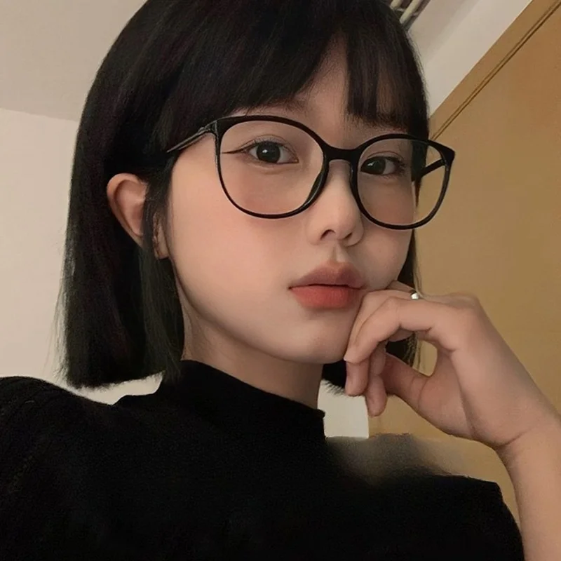 Ultra-light TR90 Glasses Frame Small Face Oval Cat-eye Women's Glasses Frame Blue Light Protection Optical  Frame 9017