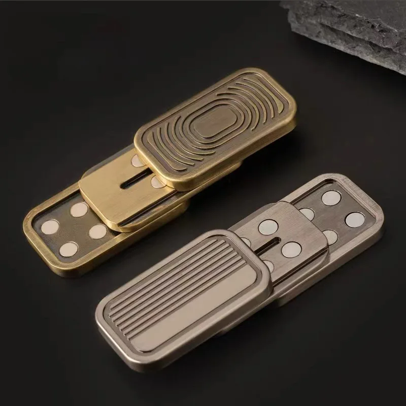 Unique Three Layer Metal Poker Push Card Fidget Slider Haptic Coin Stress Relief Toys Adults Cool Edc Gadgets Decompression Gift
