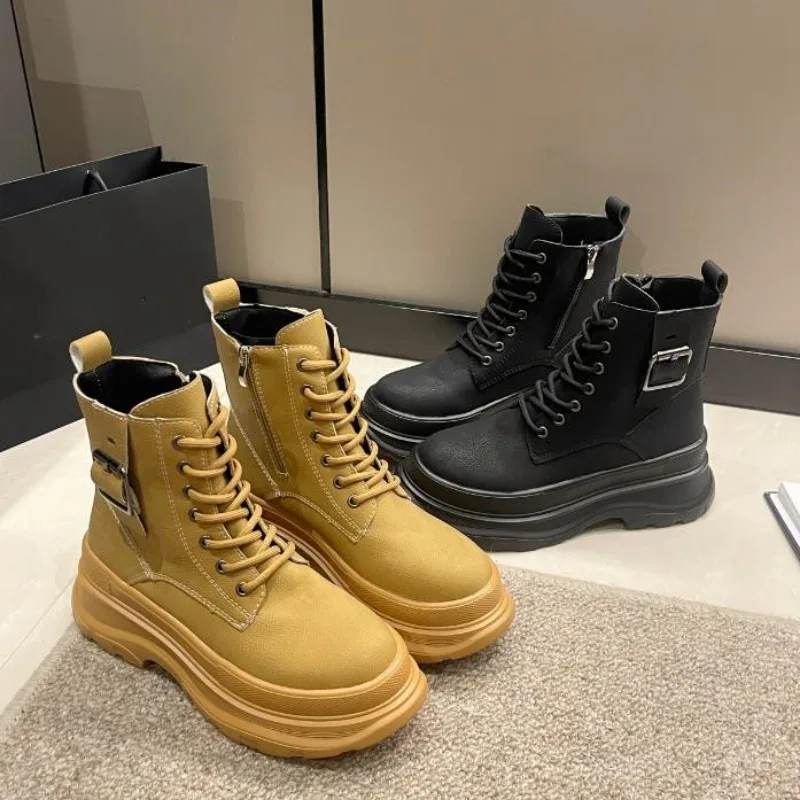 

Модные Осенние Теплые ботильоны для женщин, короткие ботинки с круглым носком, мотоциклетные ботинки на высокой платформе с мехом, кроссовки на толстом каблуке 10 см