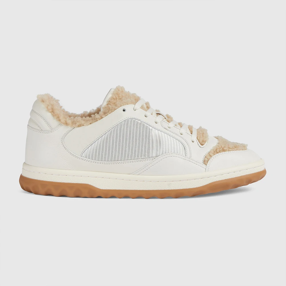 

White Sneakers #ms0252