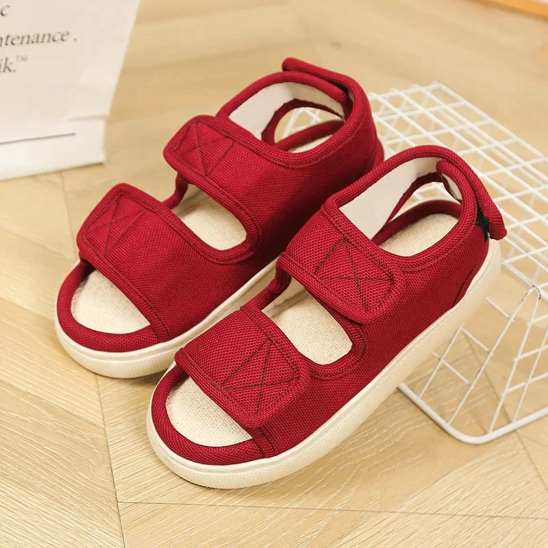 شباشب كتان واسعة القدم قابلة للتعديل في الهواء الط...