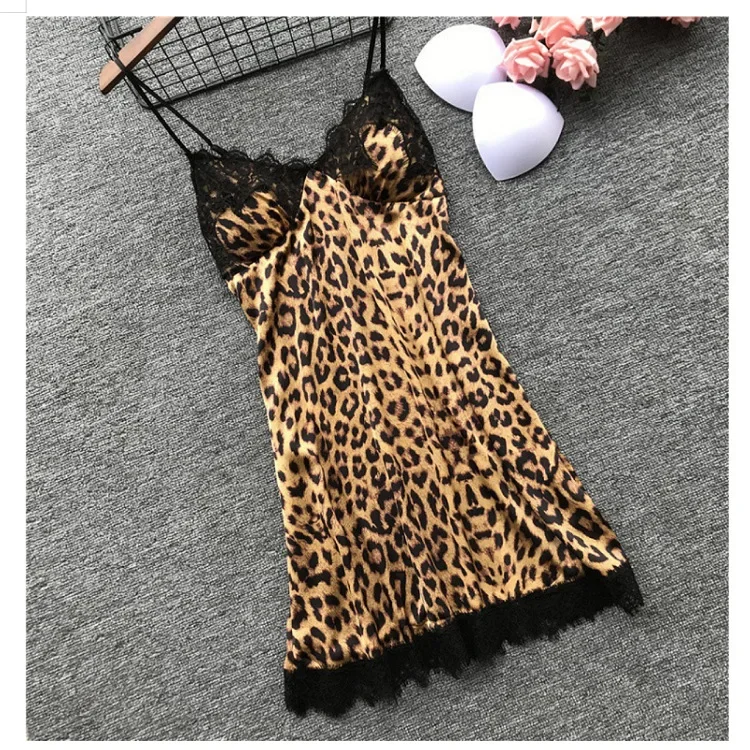 Sommerlicher sexy Strapsrock aus Spitze mit Leopardenmuster und Brustpolster-Straps-Nachthemd – Detail 1