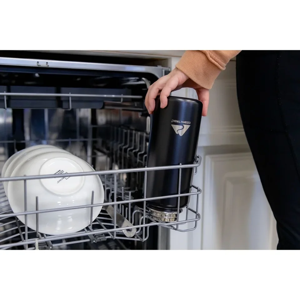 32oz Insulated Stainless Steel Water Bottle with Straw