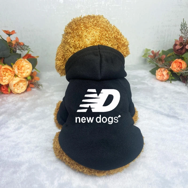 Herfst En Winter Nieuwe Dierenkleding Hondenkleding Hond Mode Sportjas Outdoor Hond Hoodie Gouden Haar Nieuwe Honden Logo Hondenkleding