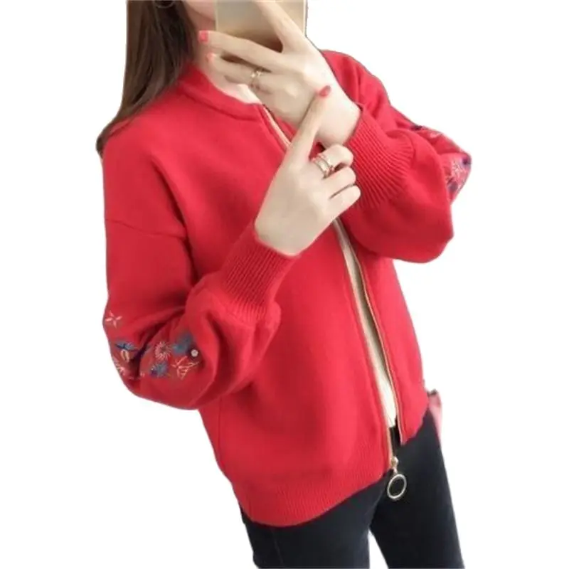 

2022 Spring Female New Knitted Cardigan Sweater Coat Women Short Loose Korean Outer Embroidered Baseball Uniform BF Style Jacket