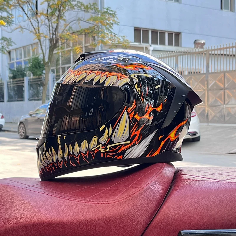 Casco   ,  ƮƮ ,  ,  Ʈ