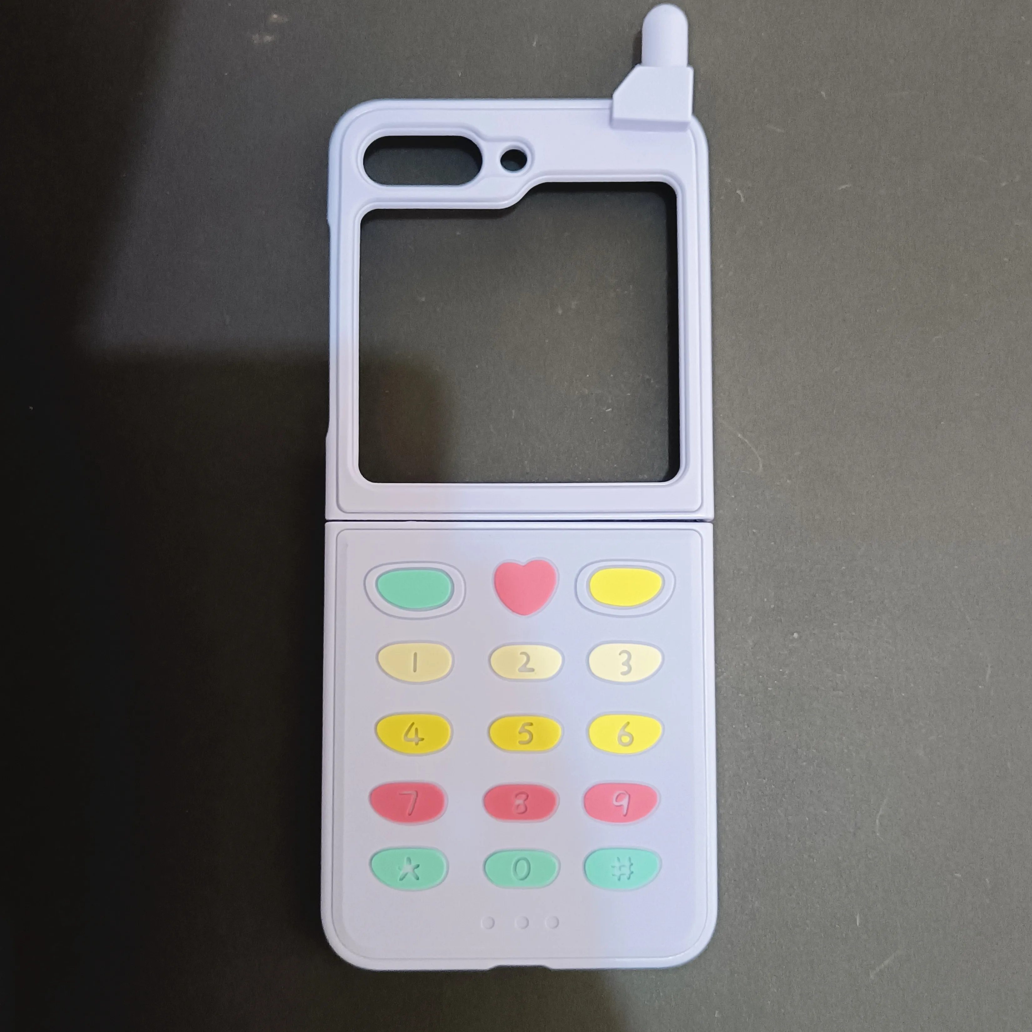 Capa de Telefone para Samsung Galaxy z Flip5 Flip Tampa Traseira de Silicone de Plástico Rígido 3d Cute Antenna Game Gamepad Clássico Retro - Image 3