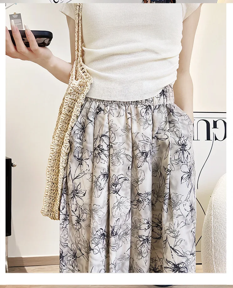 New Chinese Zen Ice Silk Wide Legged Pants for Women's High Grade Ink Painting Chiffon Pants with High Waist Drop and Narrow Ver