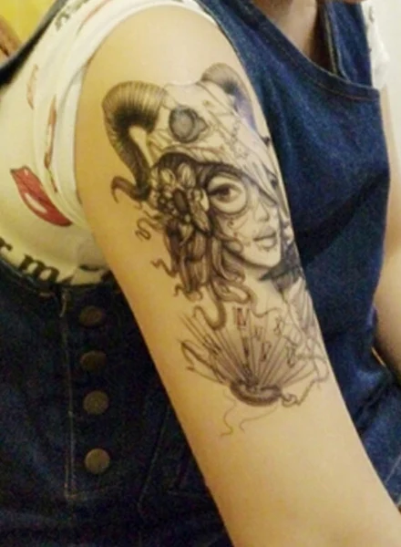 Jesus Christus Wasserdicht Temporäre Tattoo Aufkleber Körper Kunst Hülse Flash Tattoo Gefälschte Tattoo Henna Körper Kunst Tatuajes Temporales – Detail 17