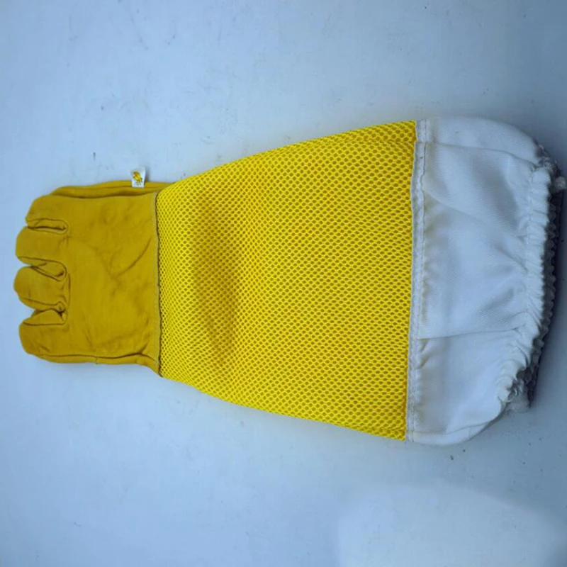 1-Pair-Beekeeper-Prevent-Gloves-Protective-Sleeves-Ventilated-Professional-Anti-Bee-For-Apiculture-Beekeeper-Beehive-Yellow.jpg 1 Pár Méhész Megakadályozza A Kesztyű Védőhüvelyeit Szellőztetett Professzionális Méhellenes Méhek Méhsárga - Image 4