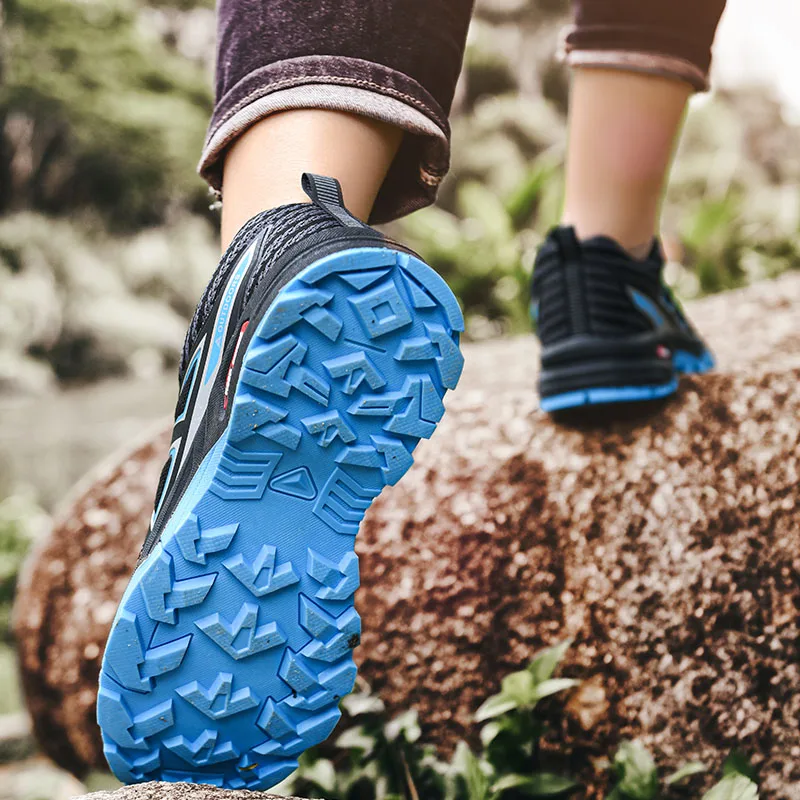 Men's Outdoor Hiking Shoes Climbing Shoes Outdoor Mountain Bike Flat Sports Cycling Shoes Off-road Breathable Running Shoes
