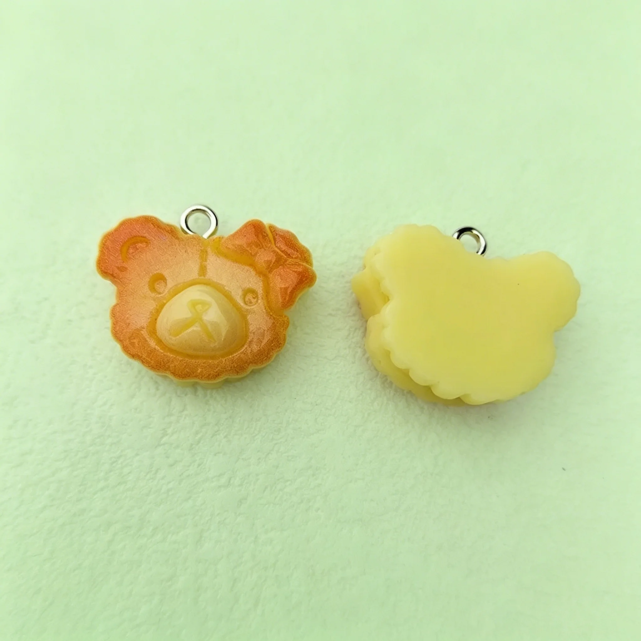 10개 귀여운 곰 토끼 빵 참 장식품 - 쥬얼리 제작 및 공예 용품용 레진 펜던트