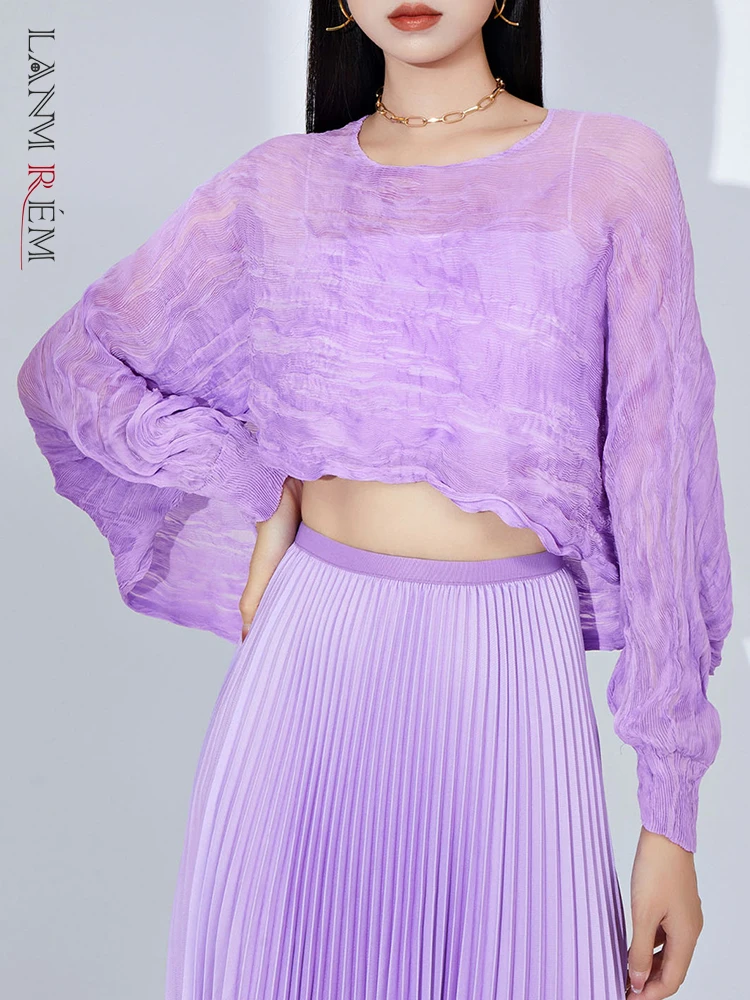 

LANMREM Designer Sunscreen Pleated T-shirt For Women Round Neck Long Sleeves Thin Solid Color Tops 2023 Summer New 2YA3499