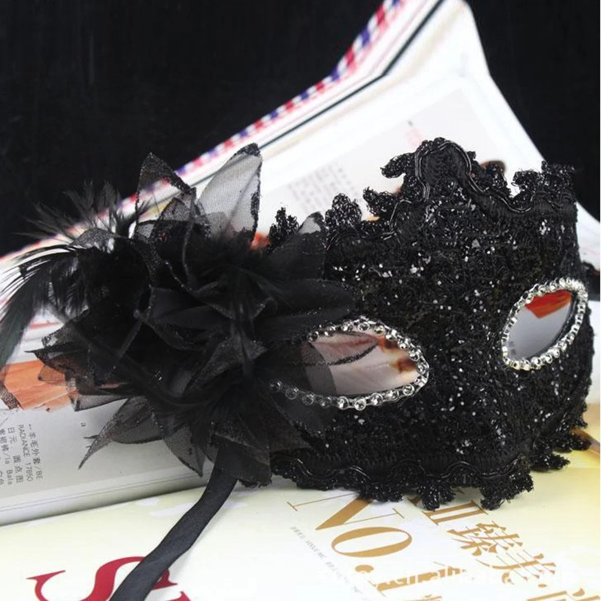 

Halloween Costumes Masquerade Masks Venetian Lace Mask Halloween Cosplay Costume Party Supplies Womens Halloween Costumes