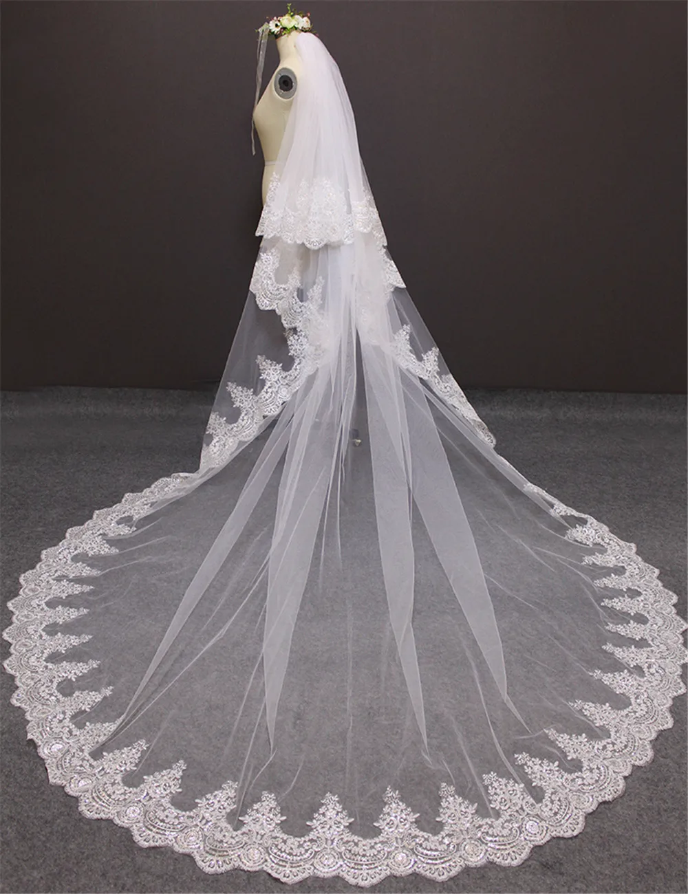 3 Meters two  Layers Full Edge with Sequins Blings Sparkling Lace Luxury Long Wedding Veils  White Ivory Bridal Veil