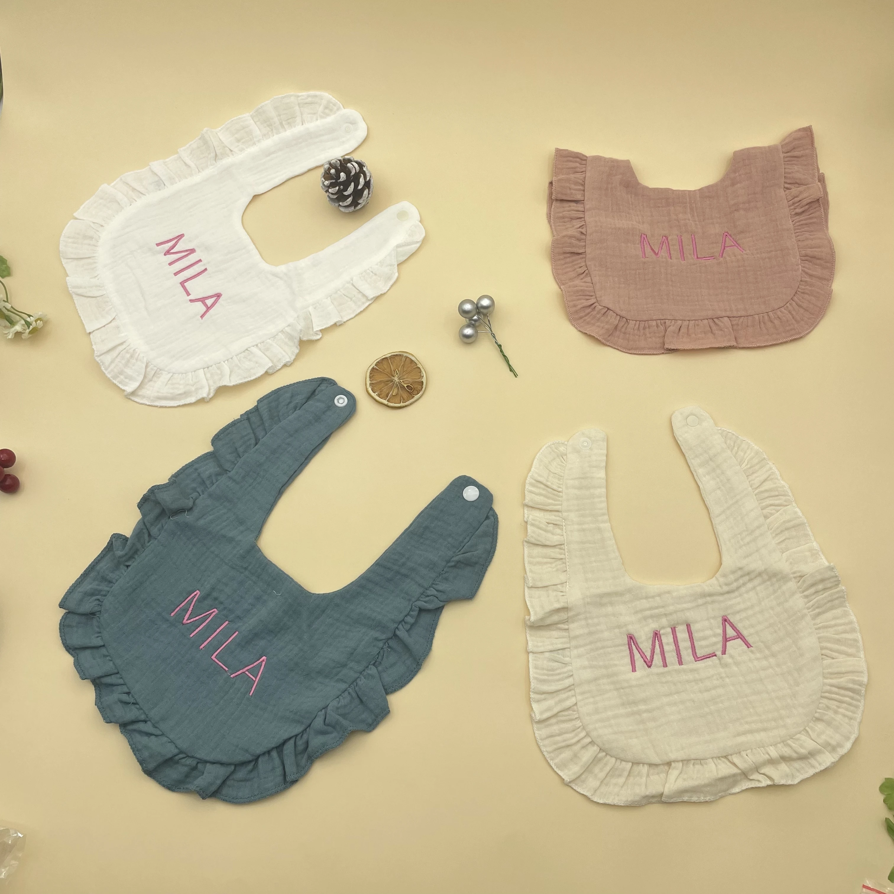 

Personalized Baby Bib Newborn Girls Accessories Custom Bibs For Baby With Name Cotton Gauze Towel Boy Waterproof Bib Baby Apron