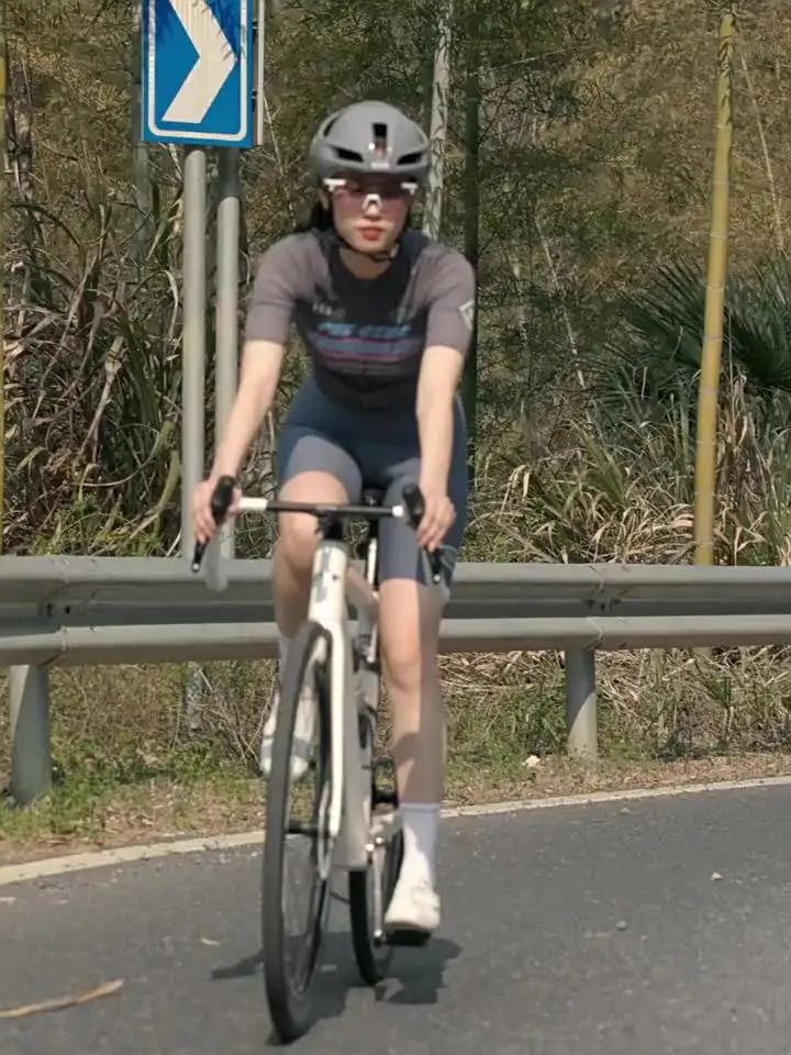 INBIKE новые велосипедные шорты с эластичным интерфейсом женские летние дышащие
