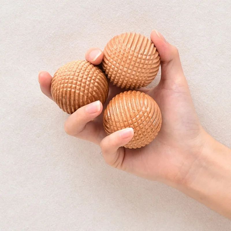 Solid Wood Massage Ball for Muscle Relief and Grip Enhancement