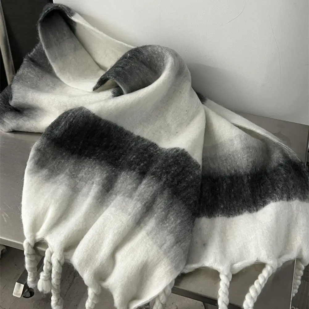 

Thick Winter Shawl Plush Twisted Tassel Winter Scarf for Women Men Soft Warm Washable Cold-resistant Unisex Couple Scarf