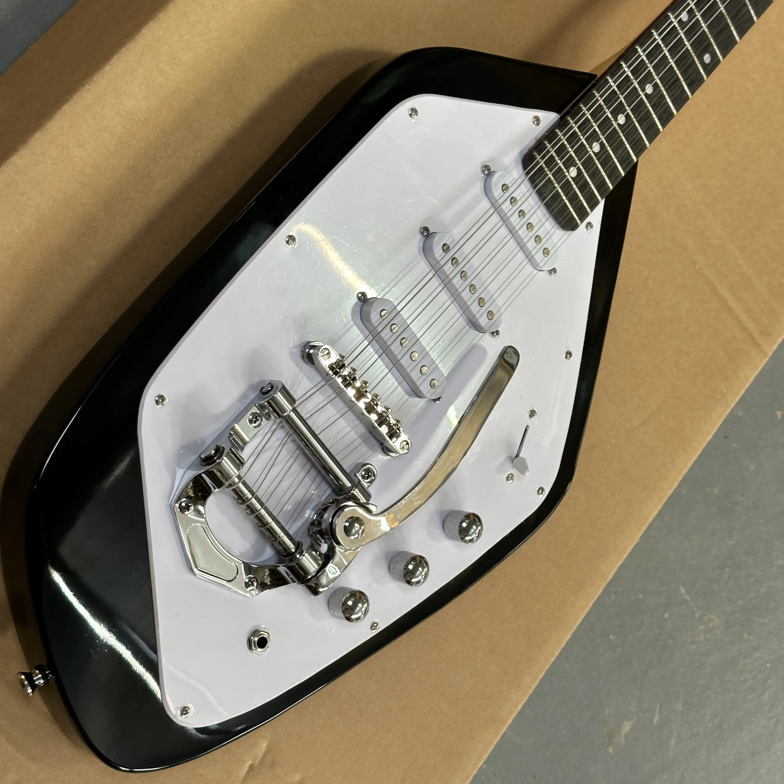 Shape Waterdrop Electric Guitar Tremolo Bar