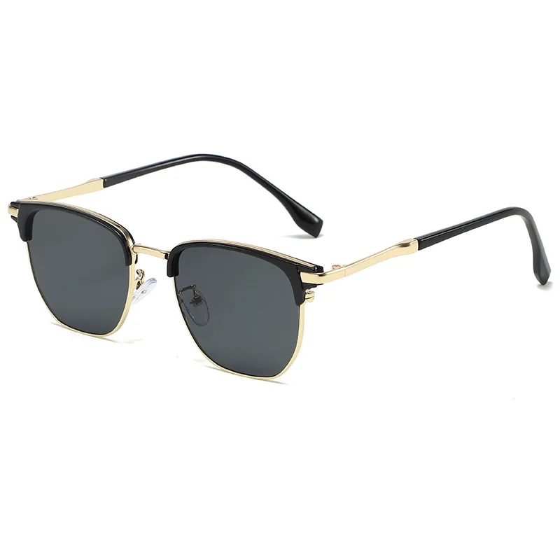 Neue Vintage Quadratische Sonnenbrille für Damen und Herren Marken-Metallrahmen Sonnenbrillen Weibliche Brillen Sonnenbrillen für Männer und Frauen