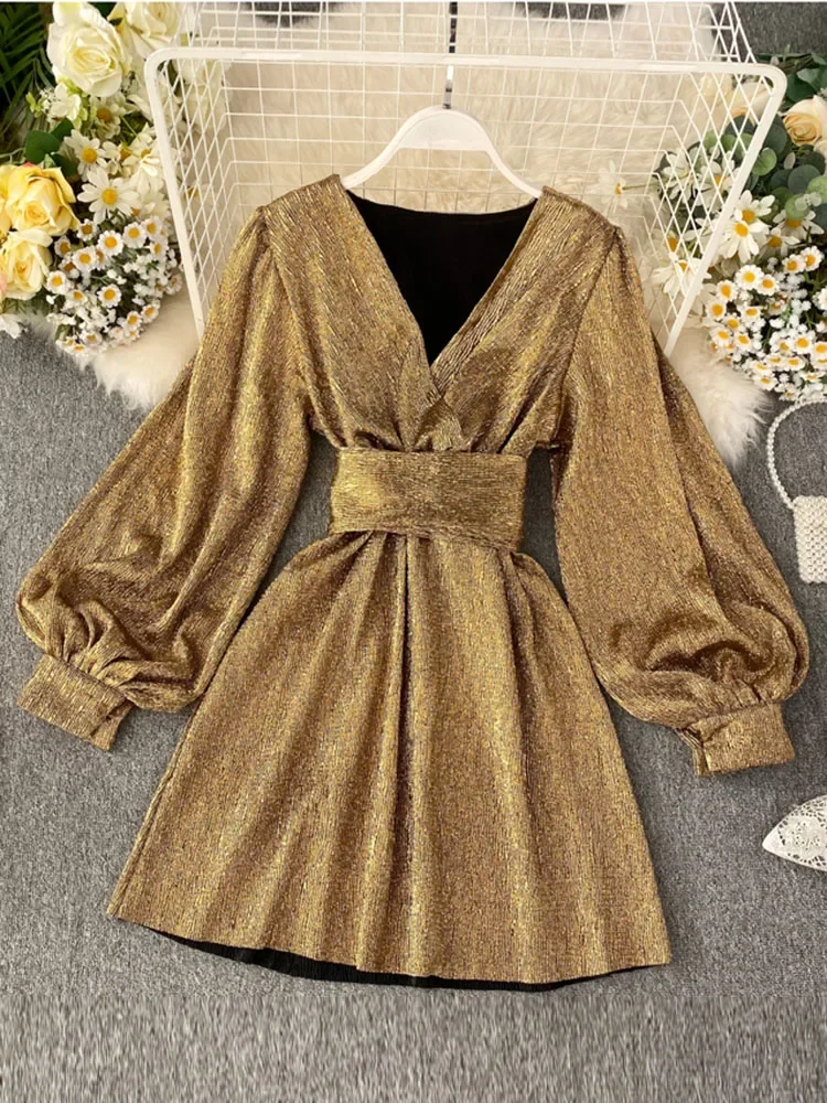 

Spring Autumn Women's Bright Color Dress V-neck Lantern Sleeve Gold Bright Silk Lace Retro Dress Female Sexy Party Dress GD205