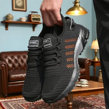 أحذية جري نسائية أنيقة صيفية قابلة للتنفس أحذية رياضية مضادة للانزلاق للنمط الحضري حذاء كاجوال خفيف الوزن للرجال 4